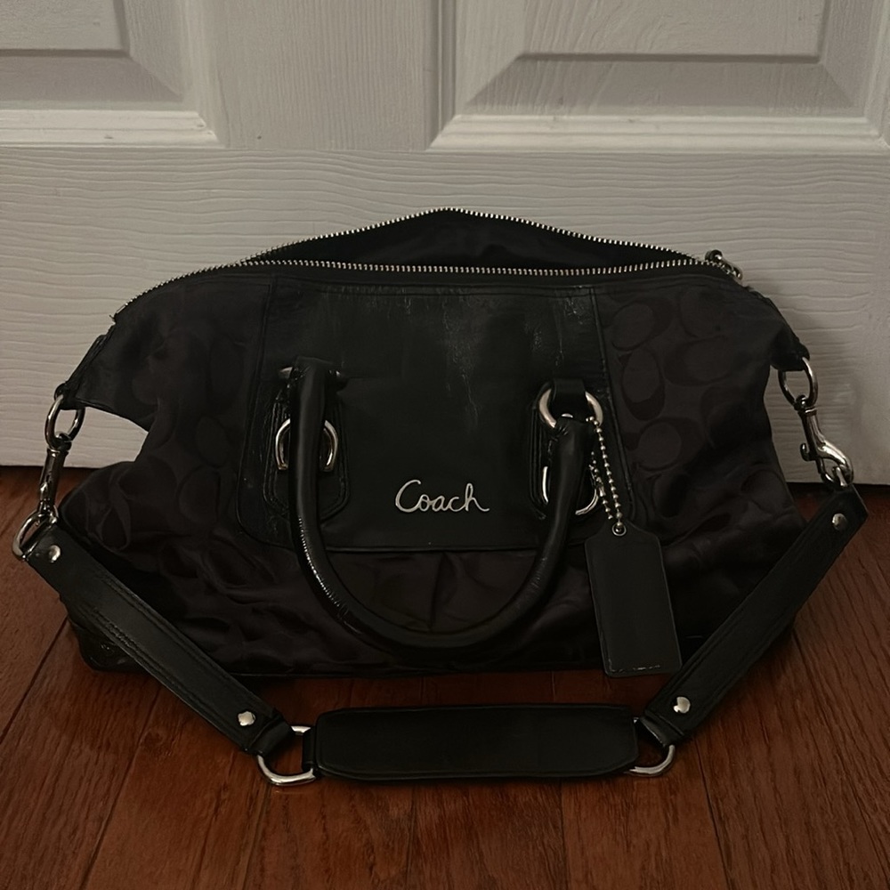 Black Coach Signature Bag #D1182-F15443